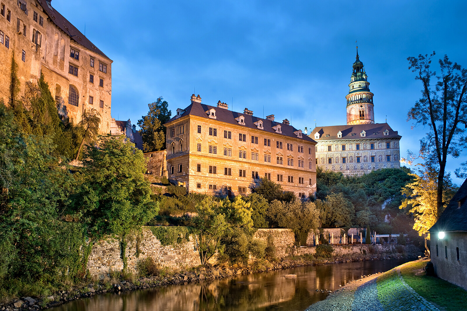 Český Krumlov castle complex above the Vltava River