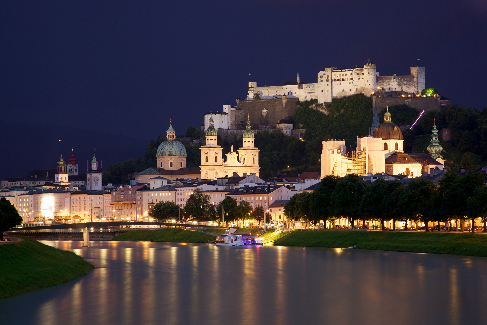 Day Trip to Salzburg from Brno or Vienna with Private Transport